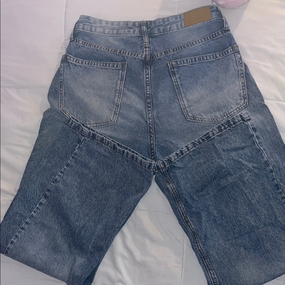 Classic Blue Women's Jeans - Picture 3 of 4